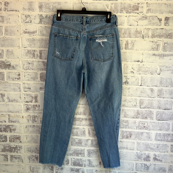 We The Free Womens 27 Distressed High Rise Jeans Light Wash Denim Button Raw Hem - Picture 5 of 8